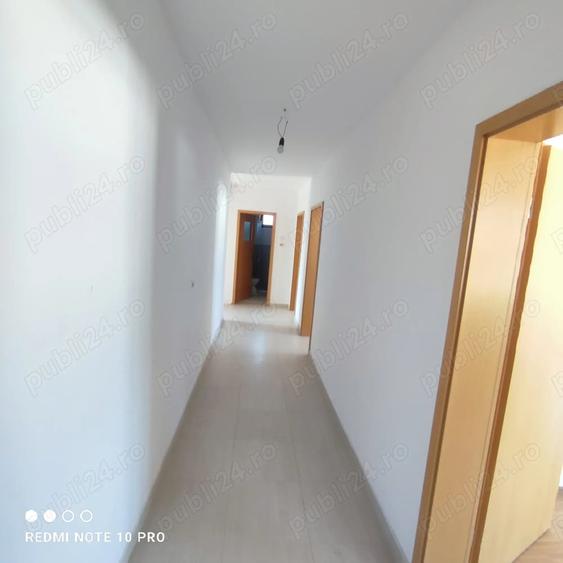 Casă cu 6 camere în Central