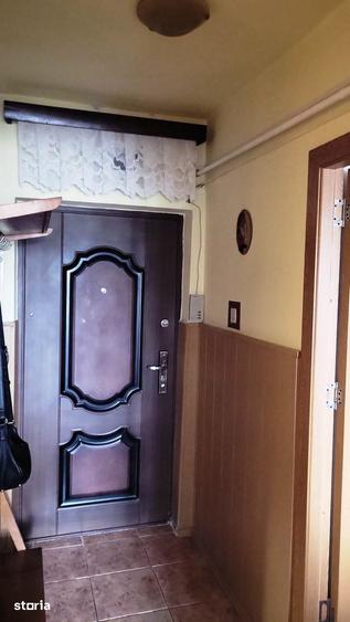 Apartament cu 2 camere decomandat în Micro 14