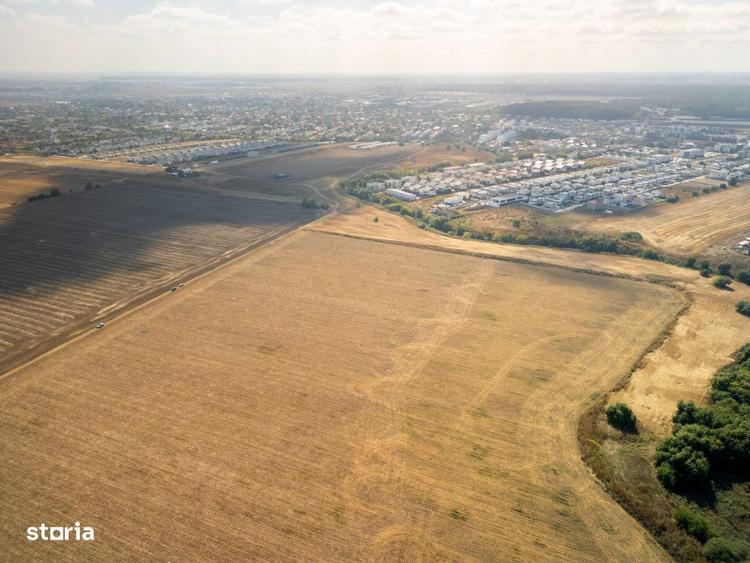 Teren de 16500 mp, în Tunari