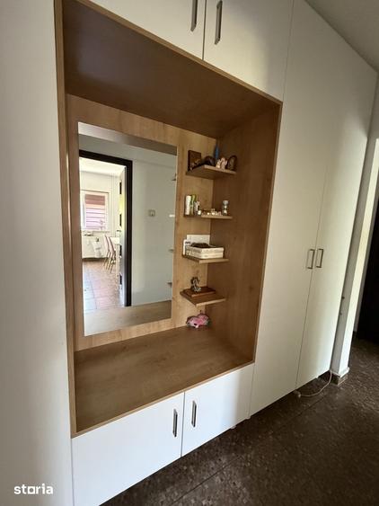 Apartament cu 3 camere în Giurgiului