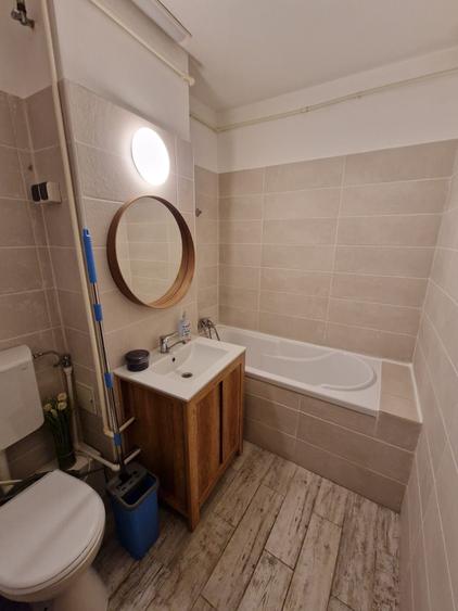 Apartament cu 2 camere decomandat în Basarab