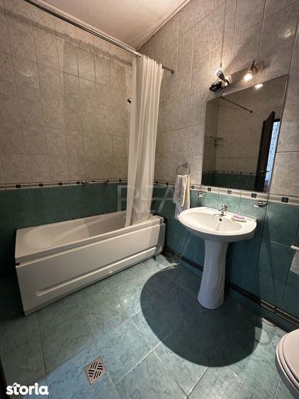 Apartament cu 3 camere, mobilat în Parcul Carol