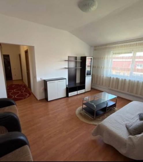 apartament 2 camere zona km 4-5 mobilat utilat 50 mp - 1