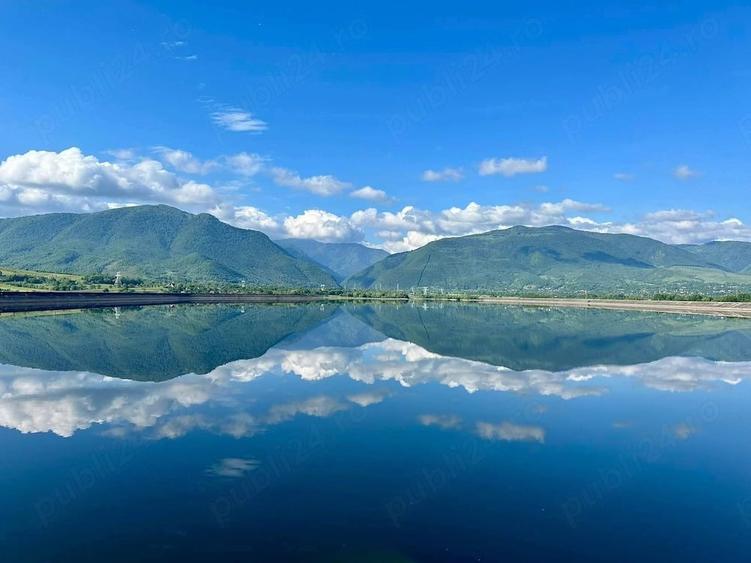 Casă cu 5 camere cu Teren 780 Mp în Râu de Mori