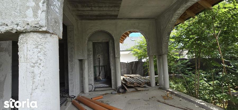 Casă cu 5 camere cu Teren 300 Mp în Gară