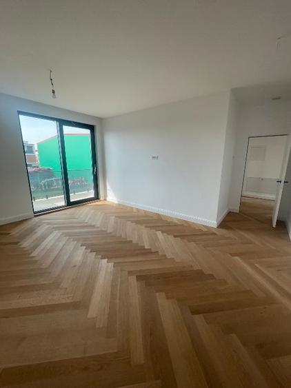 Duplex cu 5 camere cu Canalizare în Central