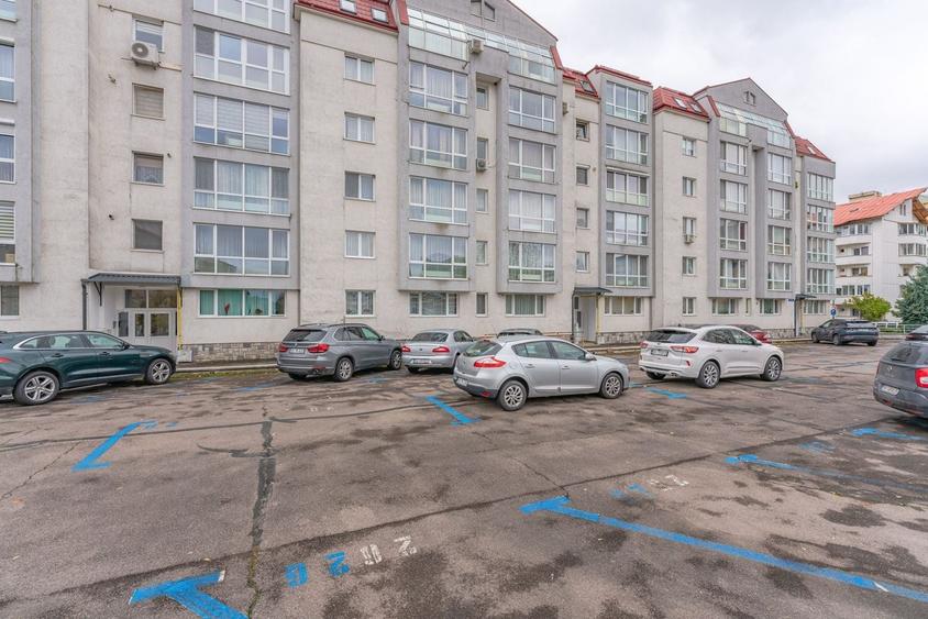 Apartament cu 2 camere semidecomandat în Răcădău