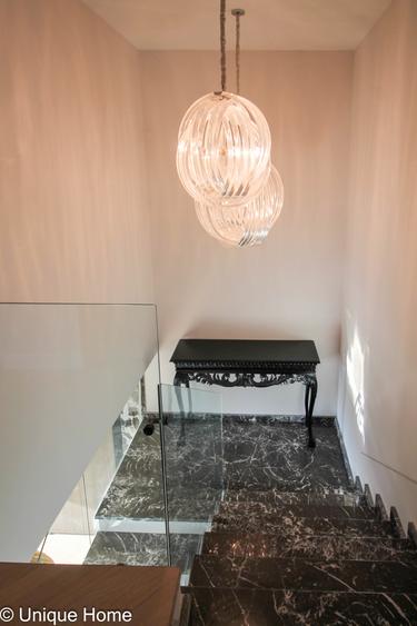 Duplex cu 4 camere cu Canalizare în Pipera