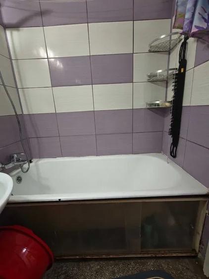 Apartament cu 2 camere decomandat în Drumul Taberei