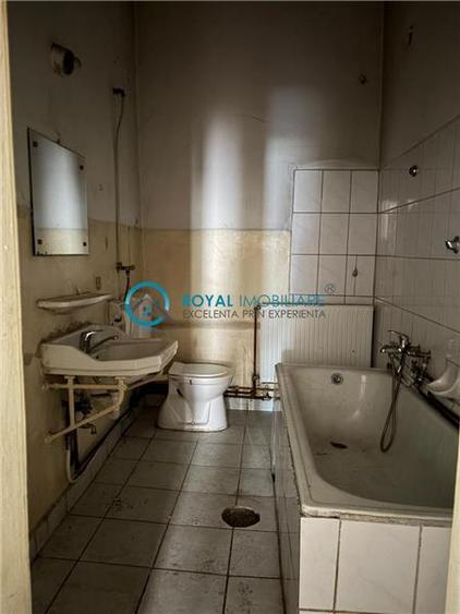 Casă individuală cu 5 camere cu Canalizare în Cantacuzino