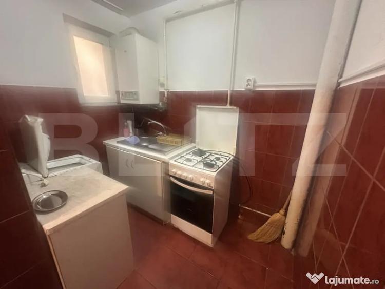 Apartament cu 2 camere decomandat în Micro 14