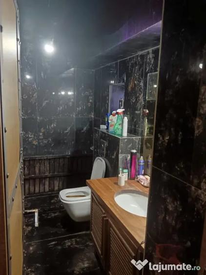 Apartament cu 4 camere decomandat în Titulescu