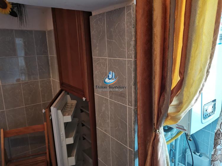 Apartament cu 2 camere decomandat în Mărăței