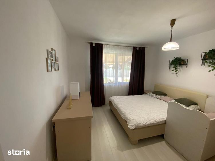 Casă cu 5 camere cu Teren 580 Mp în Central