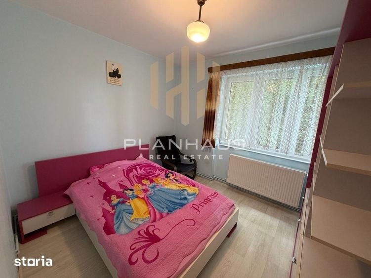 Apartament cu 4 camere în Săsar