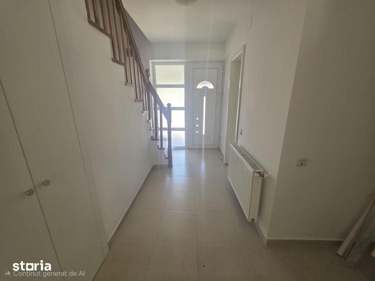 Casă cu 4 camere cu Teren 500 Mp în Bunloc