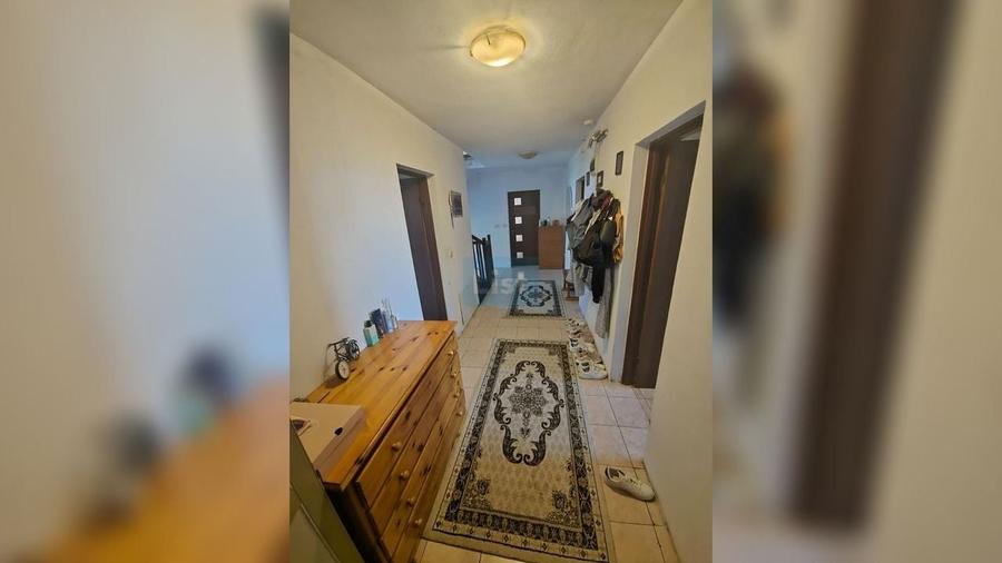 Casă cu 5 camere cu Canalizare în Sud-Est
