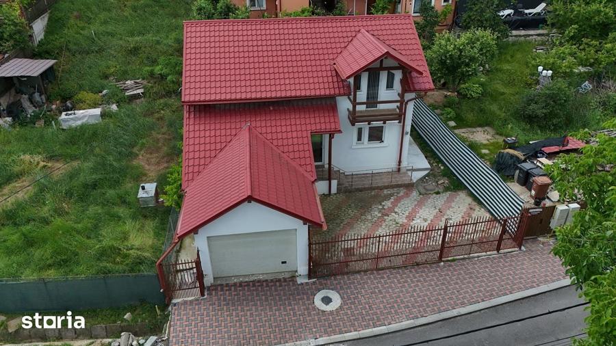 Casă cu 6 camere decomandat cu Teren 196 Mp în Sărărie