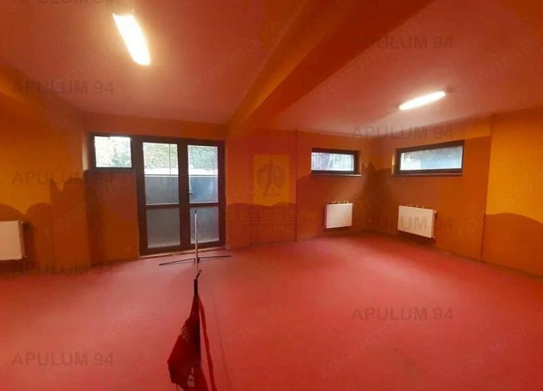 Casă cu 6 camere cu Teren 400 Mp în Ghencea