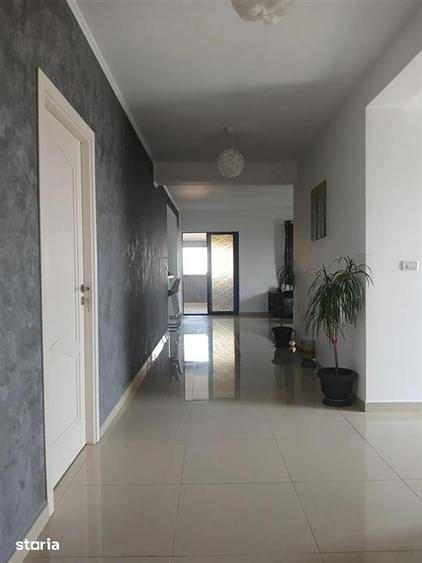 Casă individuală cu 4 camere cu Teren 600 Mp în Breazu