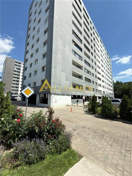 Apartament cu 2 camere decomandat în Metalurgiei