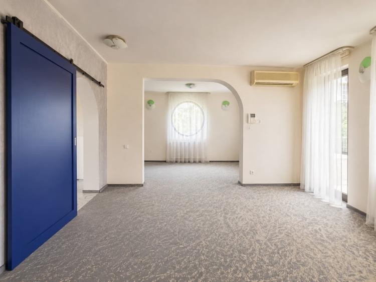 Casă individuală cu 7 camere cu Piscina în Băneasa