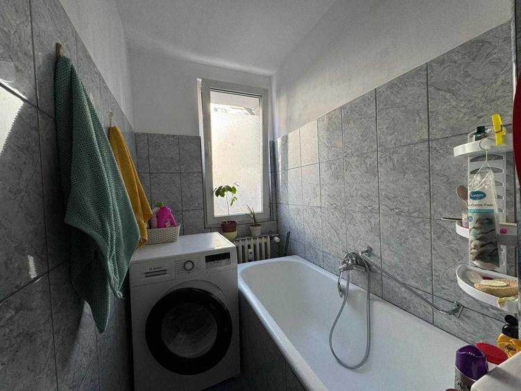 Garsonieră decomandată în Valea Oltului