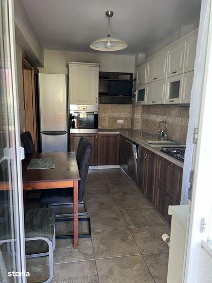 Apartament cu 3 camere în Central