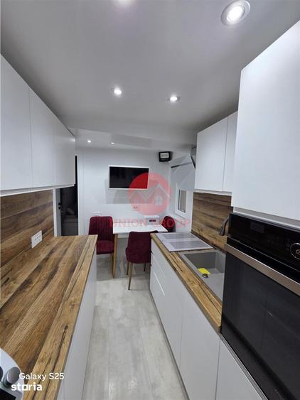 Casă cu 3 camere cu Teren 938 Mp în Valu lui Traian