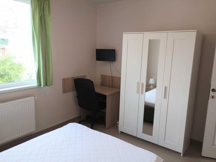 Apartament cu 2 camere decomandat în Florești