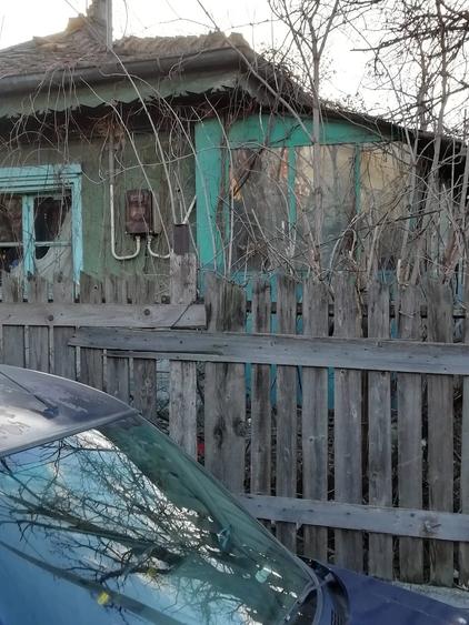 Casă cu 3 camere cu Teren 130 Mp în Tei