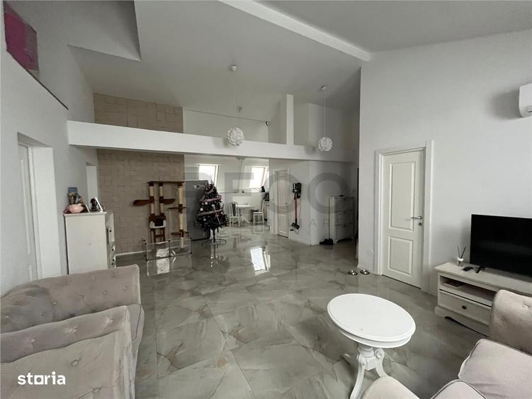 Apartament cu 3 camere decomandat în Rogerius