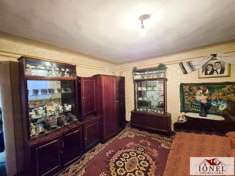 Casă individuală cu 3 camere cu Teren 1100 Mp în Henig