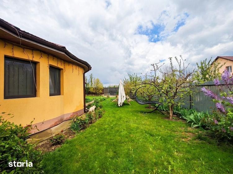 Casă cu 4 camere cu Teren 450 Mp în Letea Veche