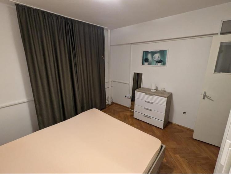 Apartament cu 2 camere decomandat, mobilat în Berceni