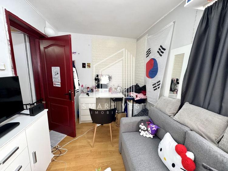 Apartament cu 3 camere semidecomandat în Botizului