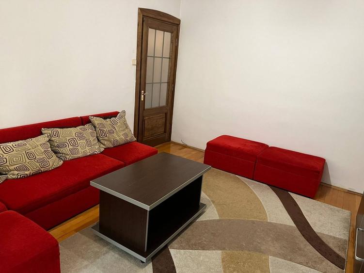 Apartament cu 3 camere decomandat în Mărăști