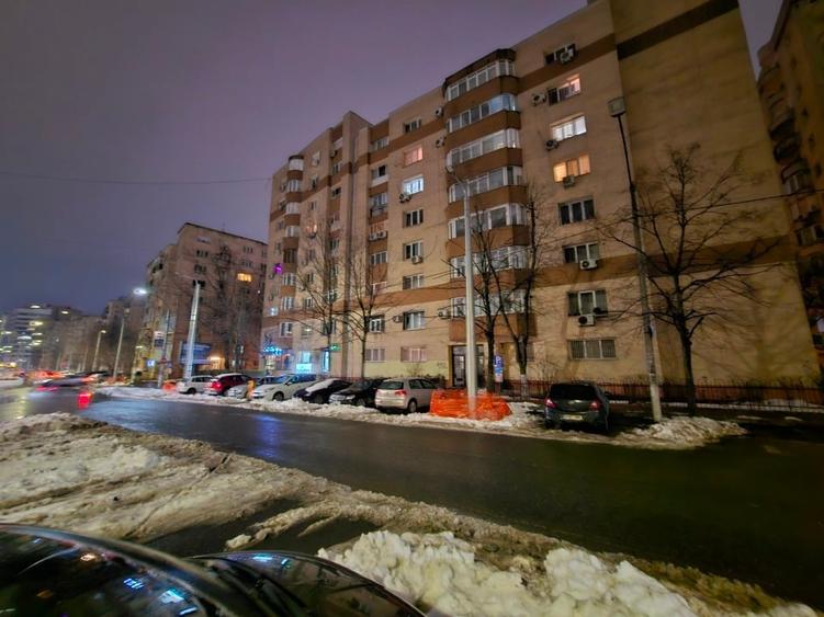 Apartament cu 2 camere decomandat, mobilat în Calea Călărașilor