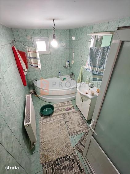 Casă cu 3 camere decomandat cu Teren 568 Mp în Movila Banului