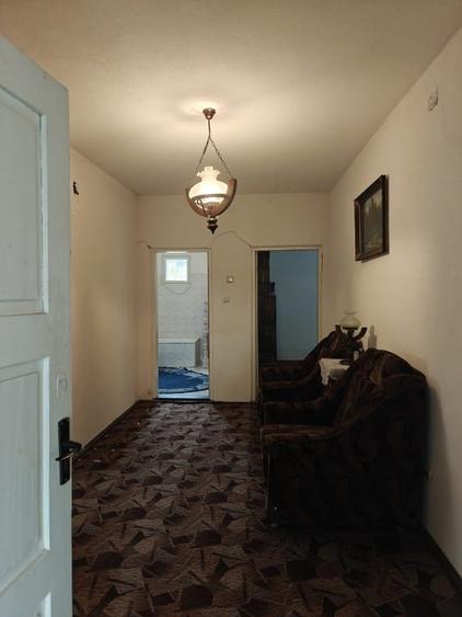 Casă individuală cu 3 camere cu Teren 3700 Mp în Ragu