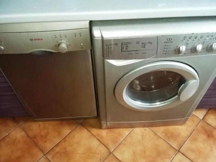 Apartament cu 3 camere circular, mobilat în Giurgiului