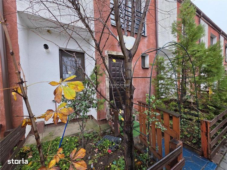 Casă cu 3 camere cu Teren 105 Mp în Central