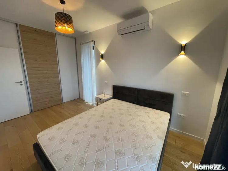 Apartament cu 3 camere decomandat în Băneasa