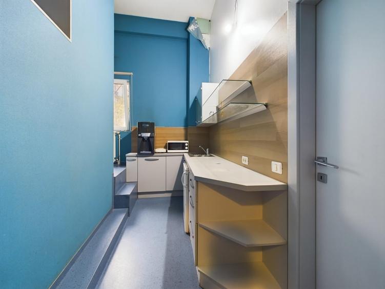 Spatiu comercial 206 mp plus subsol 75 mp in zona Nerva Traian - 6