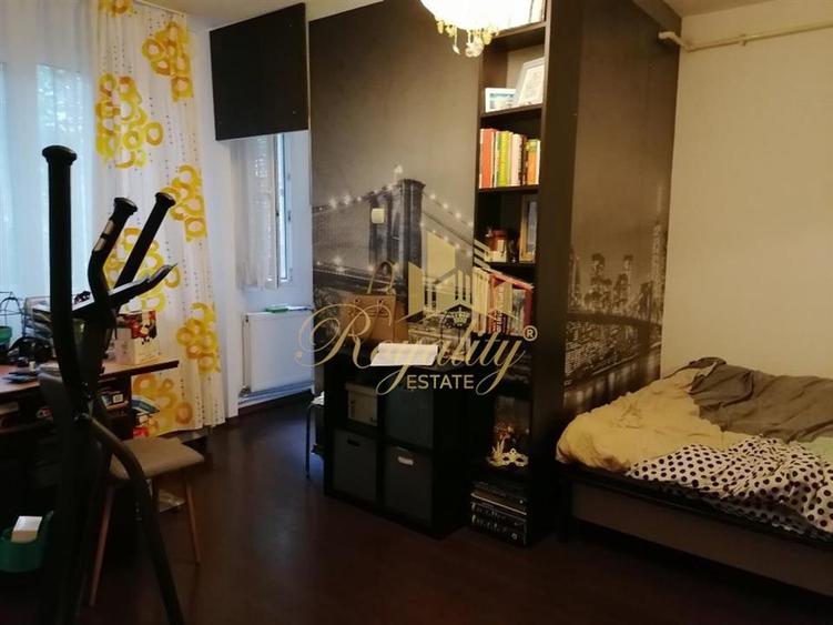 Garsonieră semidecomandată, mobilată în Complex Studențesc