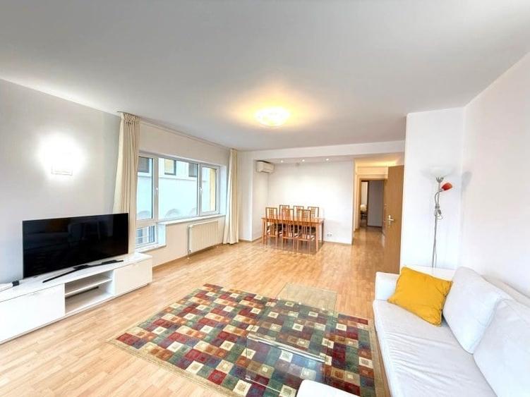 Apartament cu 3 camere în Primăverii