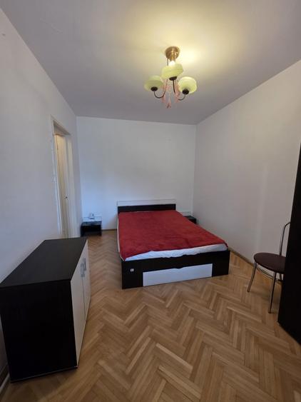 Apartament cu 2 camere semidecomandat în Titan