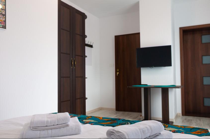 Casă individuală cu 5 camere cu Teren 1200 Mp în Prejmer