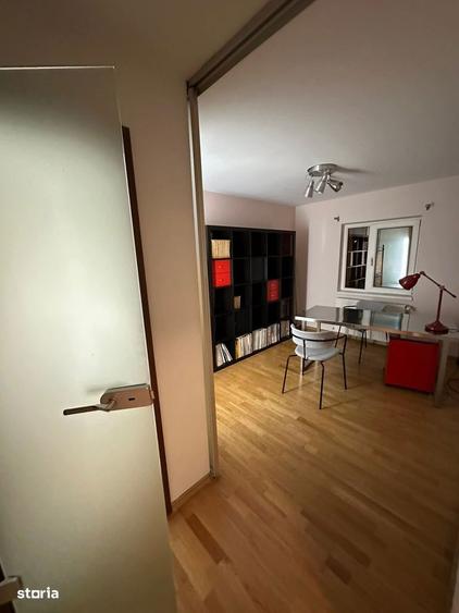 Apartament cu 3 camere în Girocului