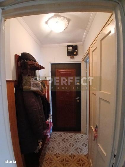 Apartament cu 2 camere semidecomandat în Vest